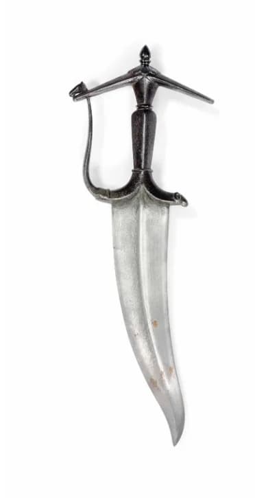 A CURVED STEEL DAGGER (CHILANUM)