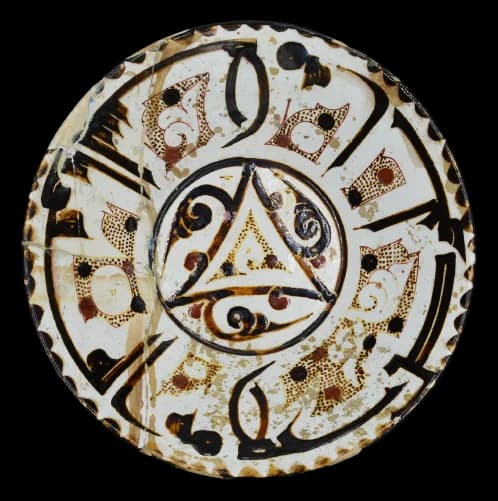 A SAMANID CONICAL POTTERY BOWL